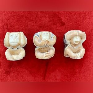 Source Unknown Cream and Tan Monkey Figurines Trio